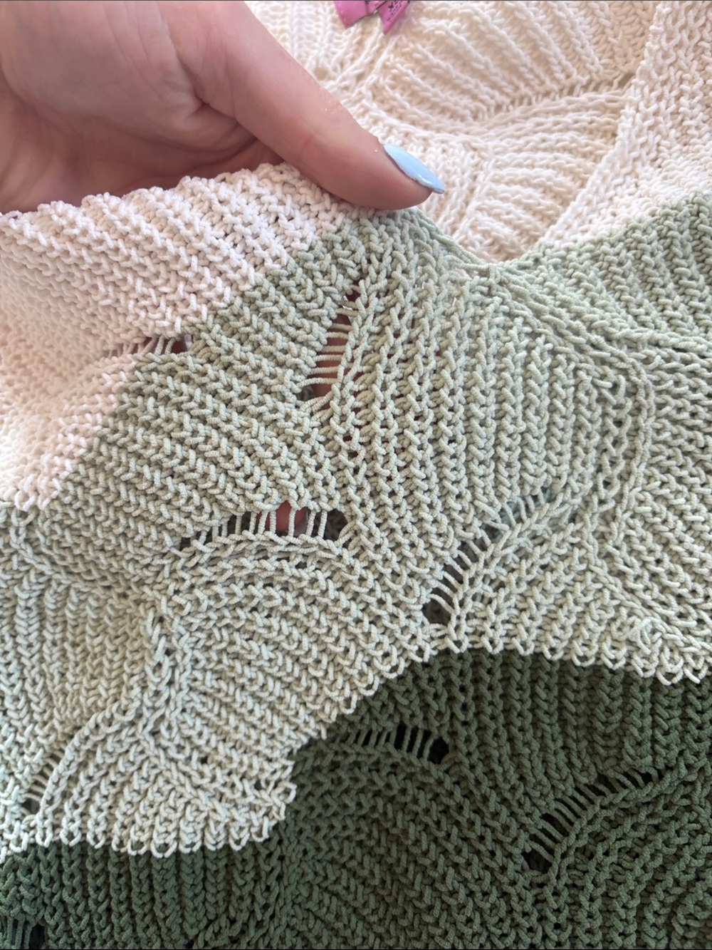 Colorblock Knit Sweater - Picture 4 of 4